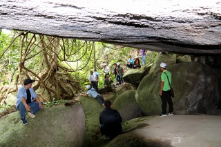 Hang đá Đăk Tuar - Địa điểm du lịch kỳ thú ở Krông Bông, Đắk Lắk